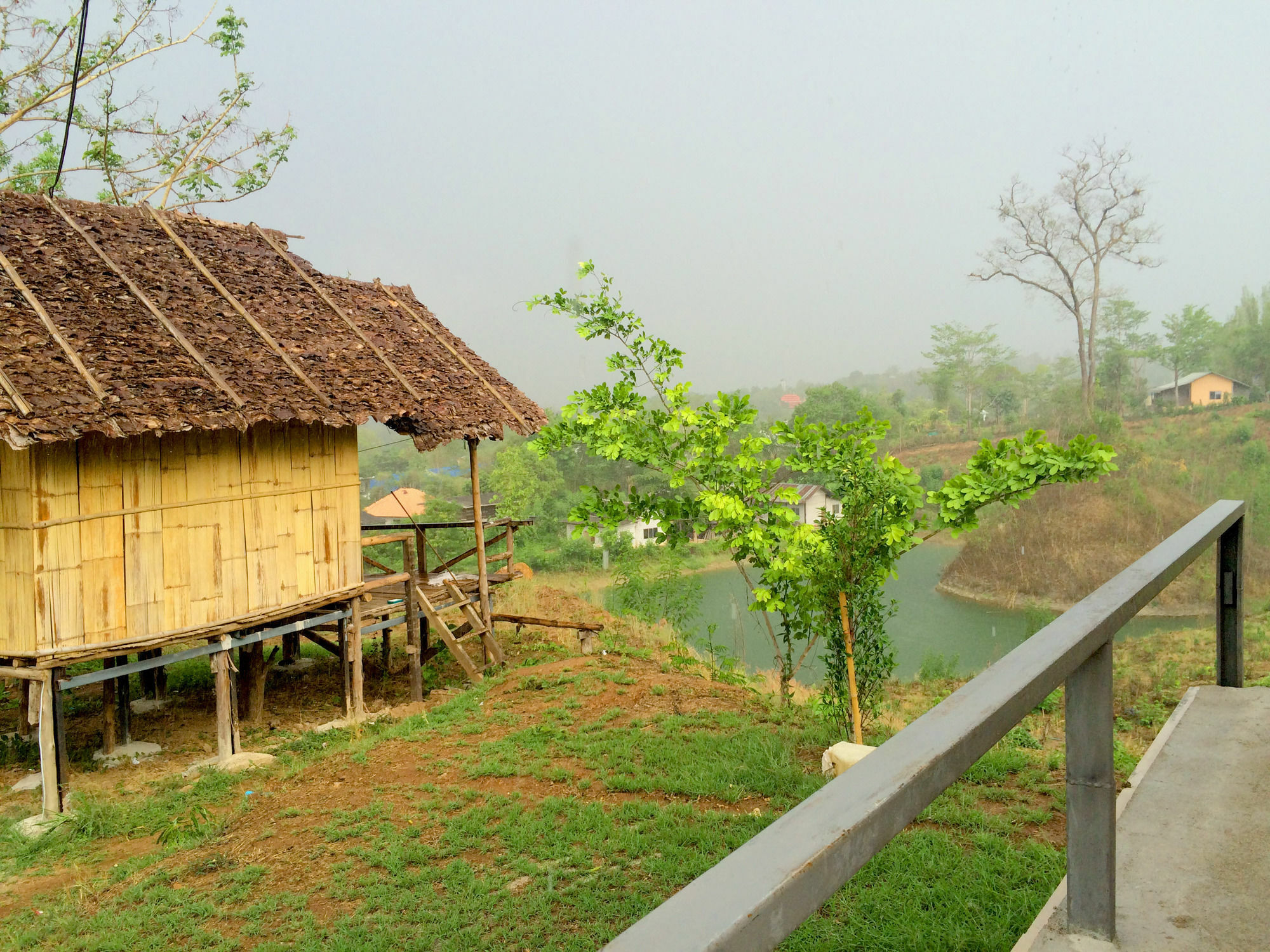 Tony Guesthouse Pai Exterior photo