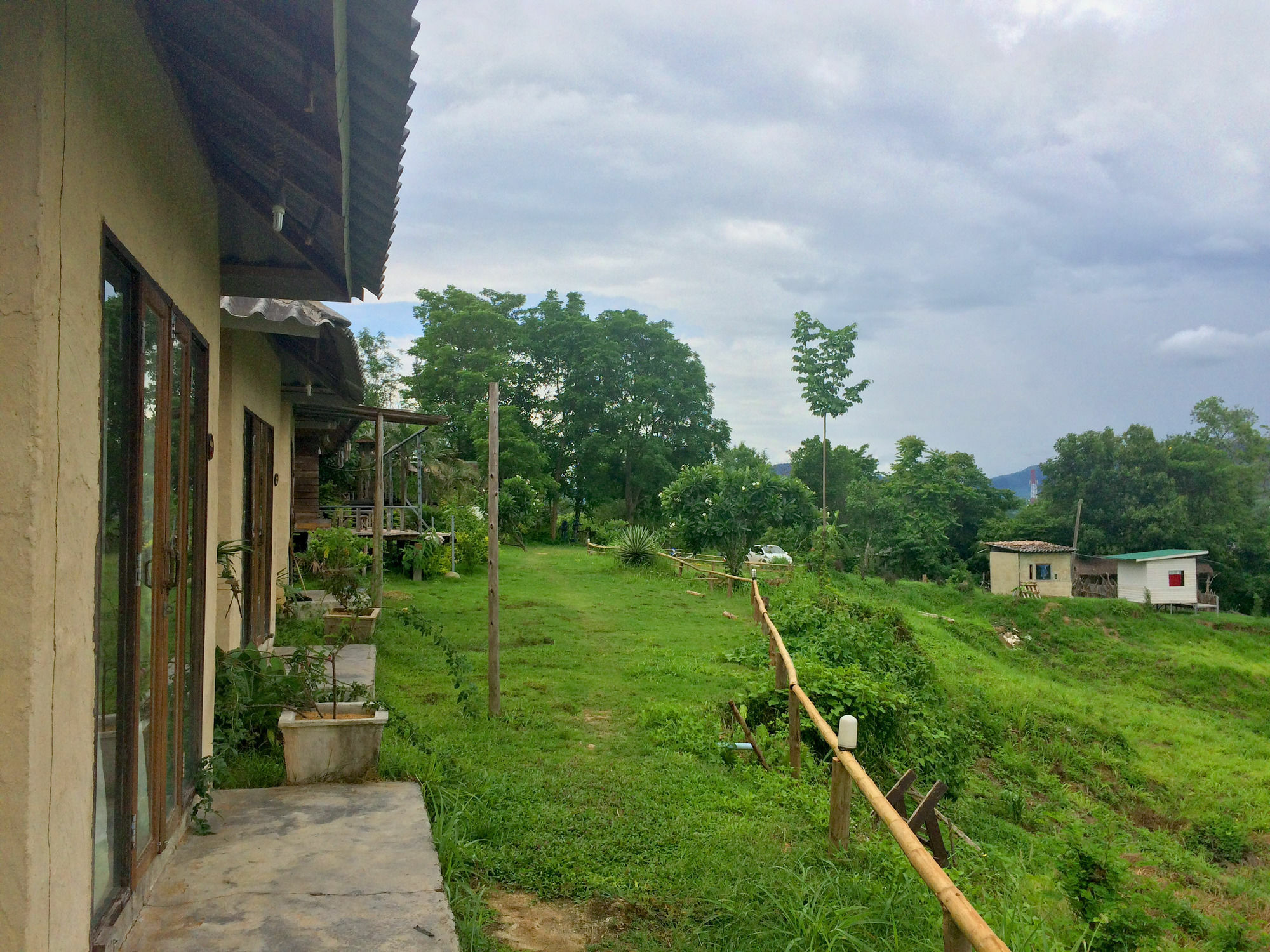 Tony Guesthouse Pai Exterior photo